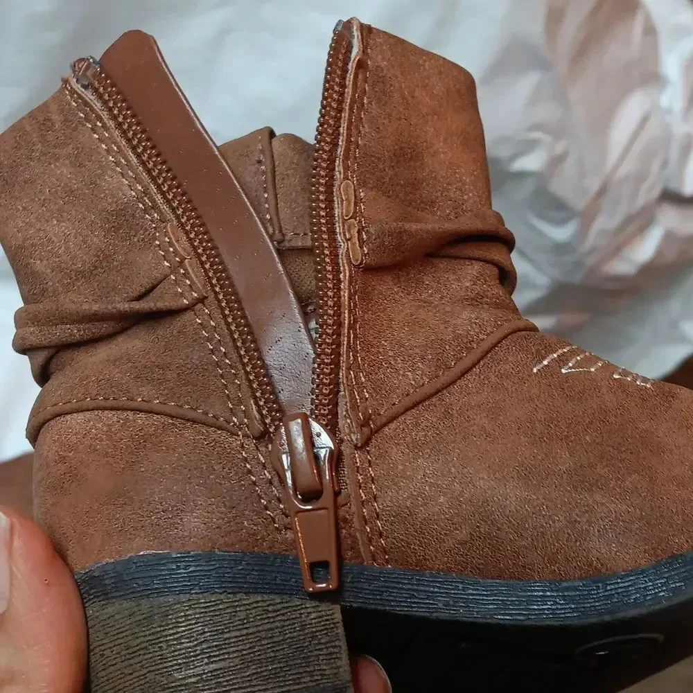 Madden Girl Mini Cowgirl Tan Suede Ankle Boots with Embroidery Size 6